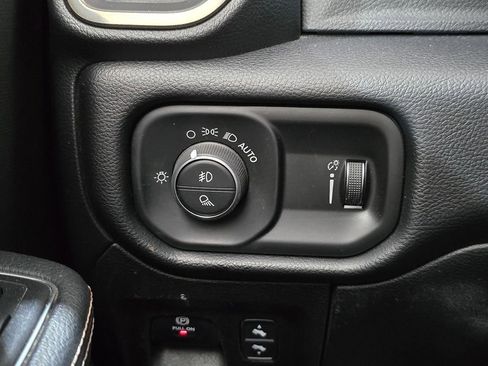 Used 2020 RAM 1500 Sport image 20