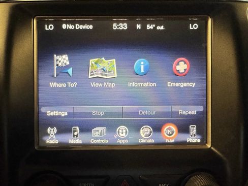 Used 2015 Jeep Grand Cherokee Overland w/ Advanced Technology Group RWD image 17