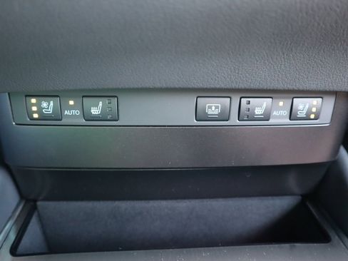 Used 2025 Lexus ES 350 w/ Premium Package image 33