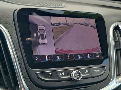Used 2020 Chevrolet Equinox Premier FWD image 31