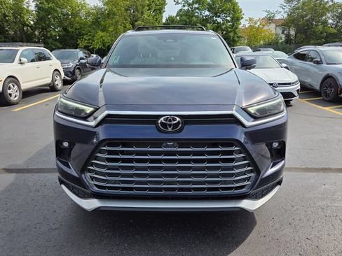 Used 2026 Toyota Grand Highlander AWD Hybrid image 2
