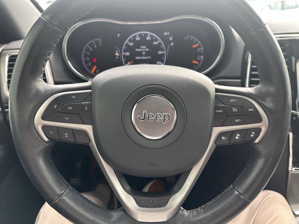Used 2022 Jeep Grand Cherokee Limited AWD/4WD image 16