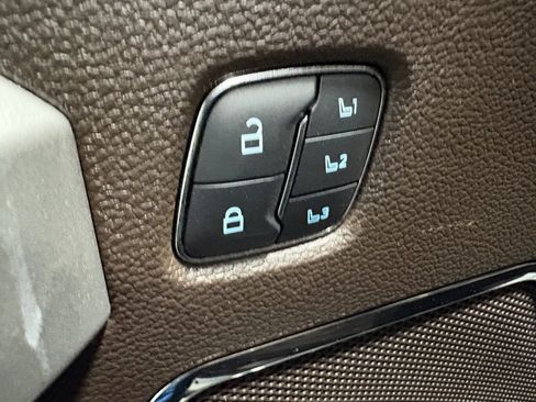 Used 2022 Ford F350 King Ranch w/ Chrome Package image 29