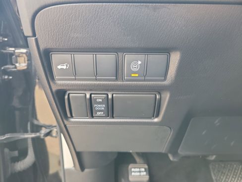 Certified 2021 Nissan Armada SV w/ SV Appearance Package image 26