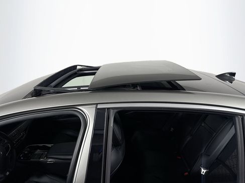 Used 2022 Lexus LS 500 F Sport image 29