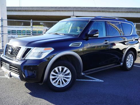 Used 2017 Nissan Armada SV w/ Driver Package RWD image 3