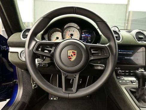 Certified 2024 Porsche 718 Cayman GT4 RS RWD image 8