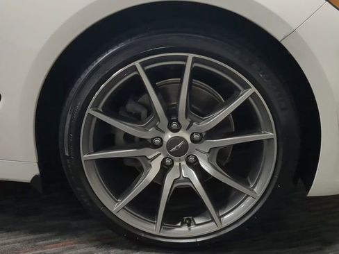 Used 2022 Genesis G70 2.0T w/ Prestige Package image 10