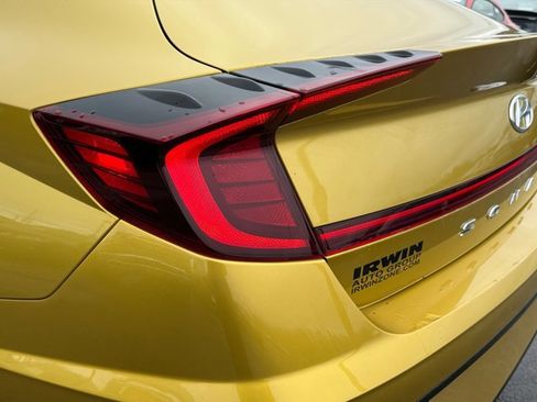 Used 2020 Hyundai Sonata SEL Plus w/ Tech Package image 17
