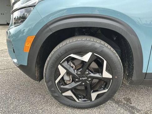 Certified 2024 Kia Seltos EX AWD/4WD image 21
