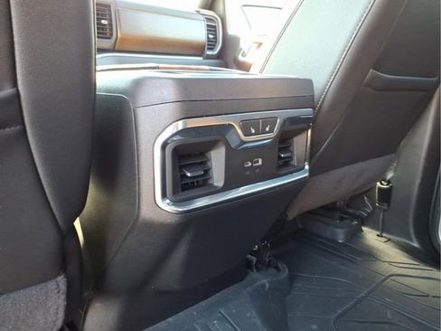 Used 2024 Chevrolet Silverado 1500 High Country AWD/4WD image 15