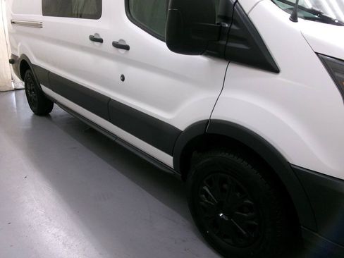 Used 2017 Ford Transit 150 148 Low Roof RWD image 11
