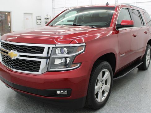Used 2015 Chevrolet Tahoe LT image 3