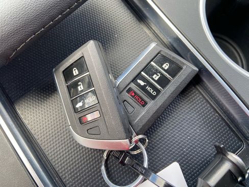 Used 2023 Acura MDX A-Spec image 35