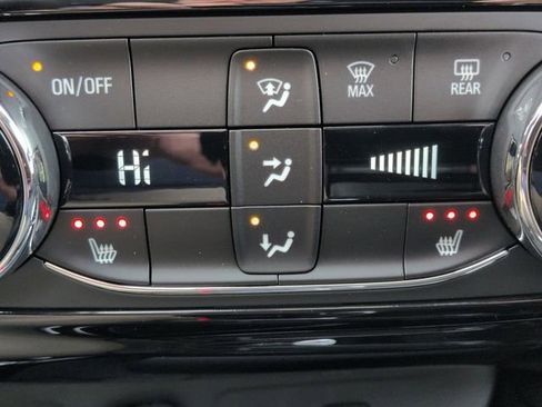 New 2026 Chevrolet Trax LT w/ Driver Confidence Package FWD image 35