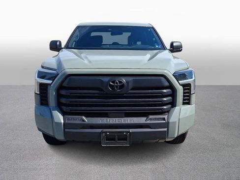 Used 2025 Toyota Tundra SR5 AWD/4WD image 2
