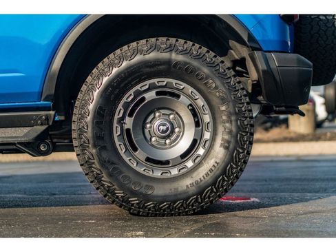 New 2025 Ford Bronco Badlands AWD/4WD image 5