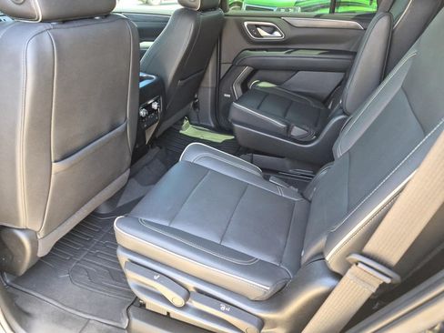 Certified 2022 GMC Yukon SLT w/ SLT Luxury Package RWD image 15