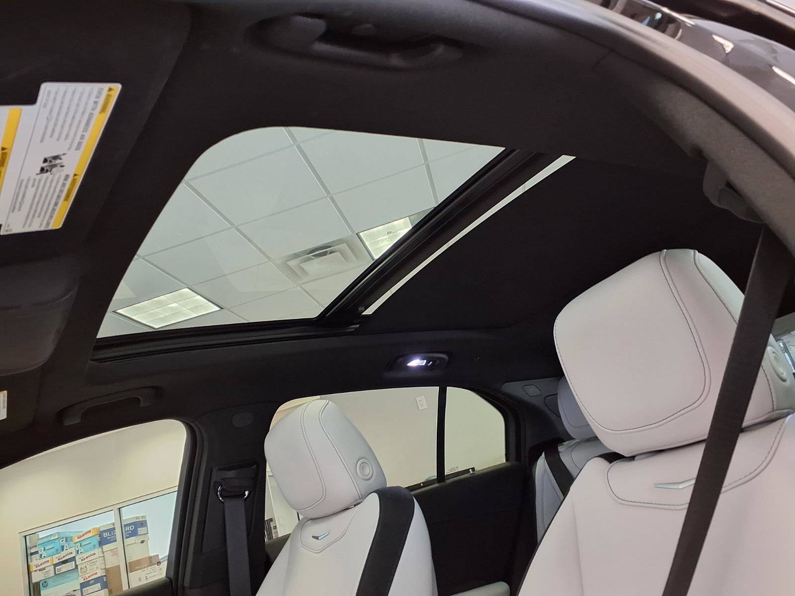 Certified 2025 Cadillac XT4 Sport FWD image 23