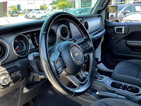 Used 2021 Jeep Wrangler Unlimited Sport image 14