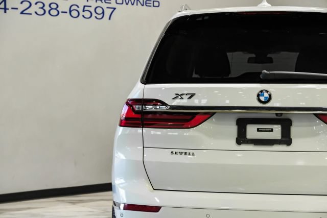 Used 2020 BMW X7 xDrive40i w/ Premium Package AWD/4WD image 44