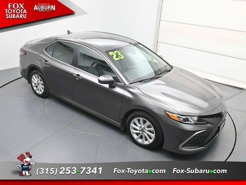 Used 2023 Toyota Camry LE AWD/4WD image 32
