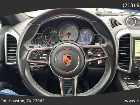 Used 2016 Porsche Cayenne S image 46