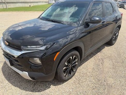 Used 2023 Chevrolet TrailBlazer LT FWD image 8