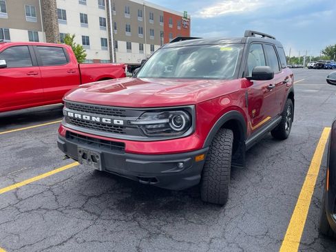 Used 2021 Ford Bronco Sport Badlands AWD/4WD image 2