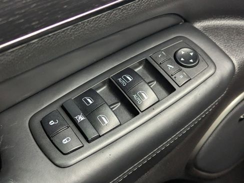 Used 2018 Jeep Grand Cherokee High Altitude AWD/4WD image 24