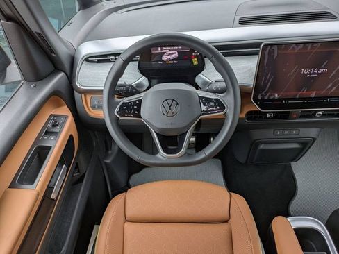 New 2025 Volkswagen ID. Buzz Pro S RWD image 22