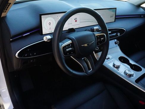 Certified 2026 Genesis GV70 2.5T Select image 18