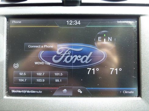 Used 2016 Ford Fusion SE FWD image 48