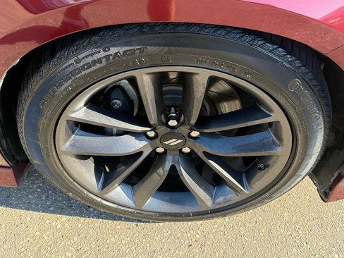 Used 2019 Dodge Charger Scat Pack w/ Navigation & Travel Group image 12