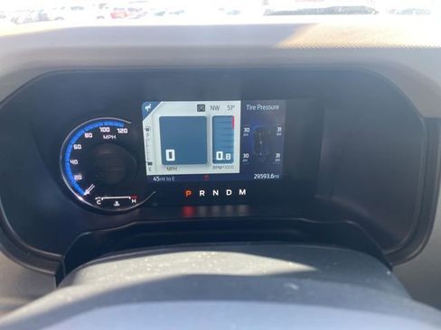 Used 2023 Ford Bronco Wildtrak image 28