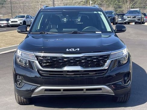 Used 2023 Kia Seltos EX image 8