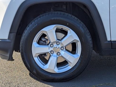 Used 2017 Jeep Compass Latitude w/ Popular Equipment Group image 42