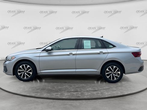 Certified 2023 Volkswagen Jetta S FWD image 4