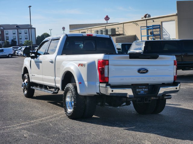 Used 2019 Ford F350 Lariat w/ Lariat Ultimate Package AWD/4WD image 4