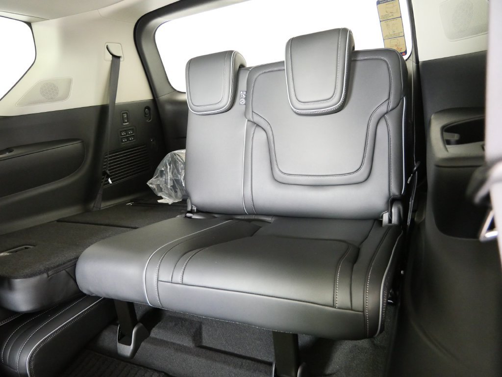 New 2027 INFINITI QX80 Luxe w/ Cargo Package AWD/4WD image 16