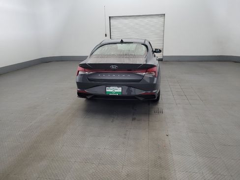 Used 2023 Hyundai Elantra SEL w/ Convenience Package FWD image 7