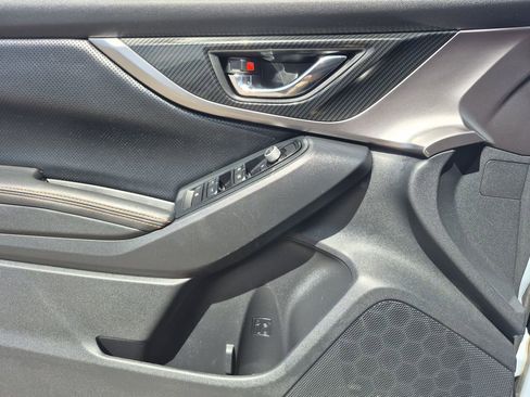 Used 2019 Subaru Crosstrek 2.0i Limited AWD/4WD image 7