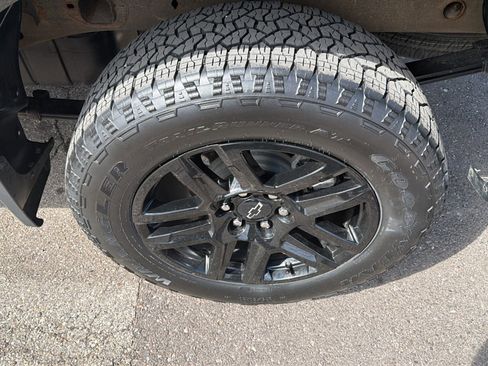 Used 2023 Chevrolet Silverado 1500 Custom w/ LPO, Dark Essentials Package AWD/4WD image 8