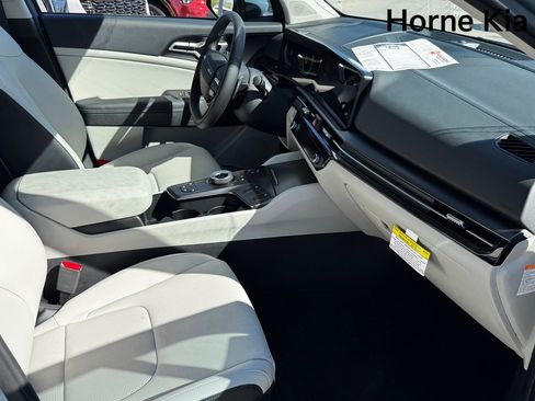 New 2026 Kia Sportage EX image 19