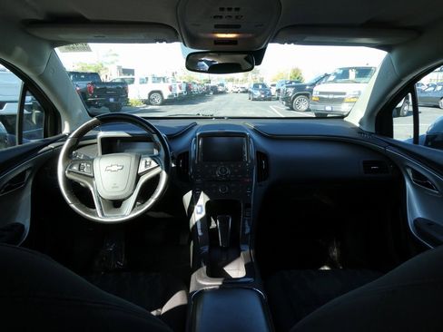 Used 2015 Chevrolet Volt w/ Enhanced Safety Package 1 image 31
