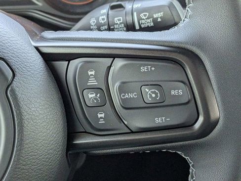 New 2026 Jeep Wrangler Unlimited Rubicon w/ Xtreme 35 Tire Package image 25