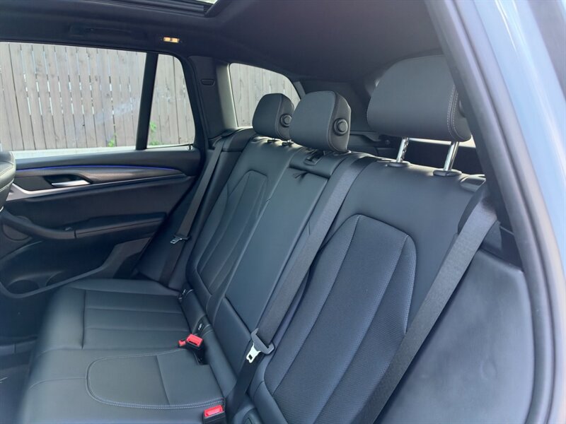 Used 2023 BMW X3 xDrive30i w/ M Sport Package AWD/4WD image 25