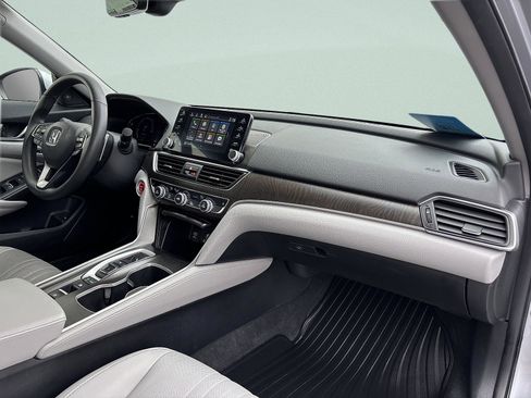 Certified 2019 Honda Accord EX-L image 37