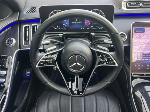 Certified 2023 Mercedes-Benz S 500 4MATIC image 16
