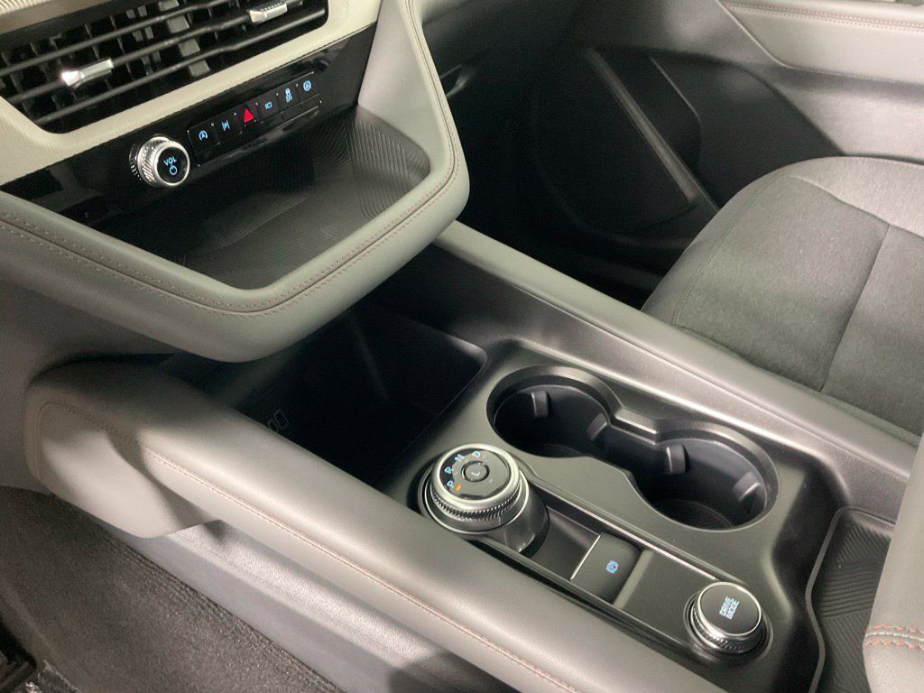 New 2027 Ford Explorer Active RWD image 20
